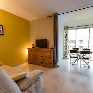 Beau Pour 4 Personnes à Appartement